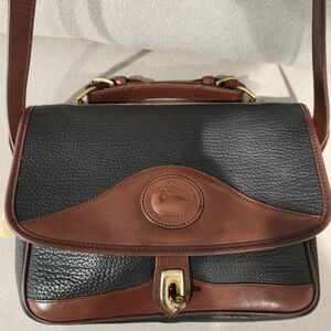 Dooney Bourke crossbody bag